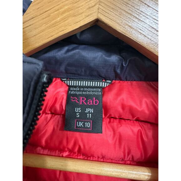 Rab women's Thermo Recycled Microlight Down Vest navy size Small - Picture 3 of 6